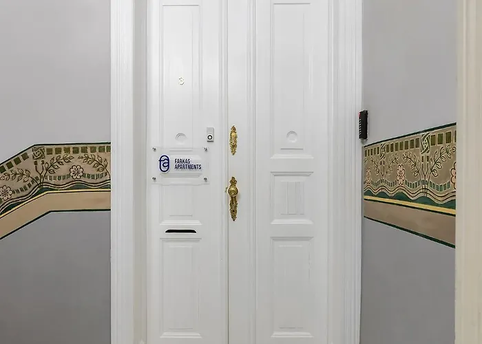 Апартаменты Chelmonskiego 8-03 By Farkas