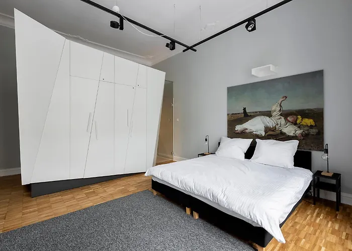 Апартаменты Chelmonskiego 8-03 By Farkas *